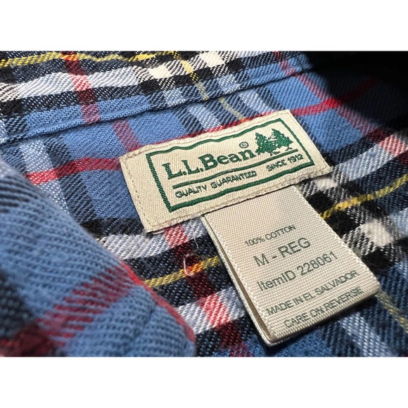 Men’s L.L. Bean flannel button up medium - Picture 3 of 3
